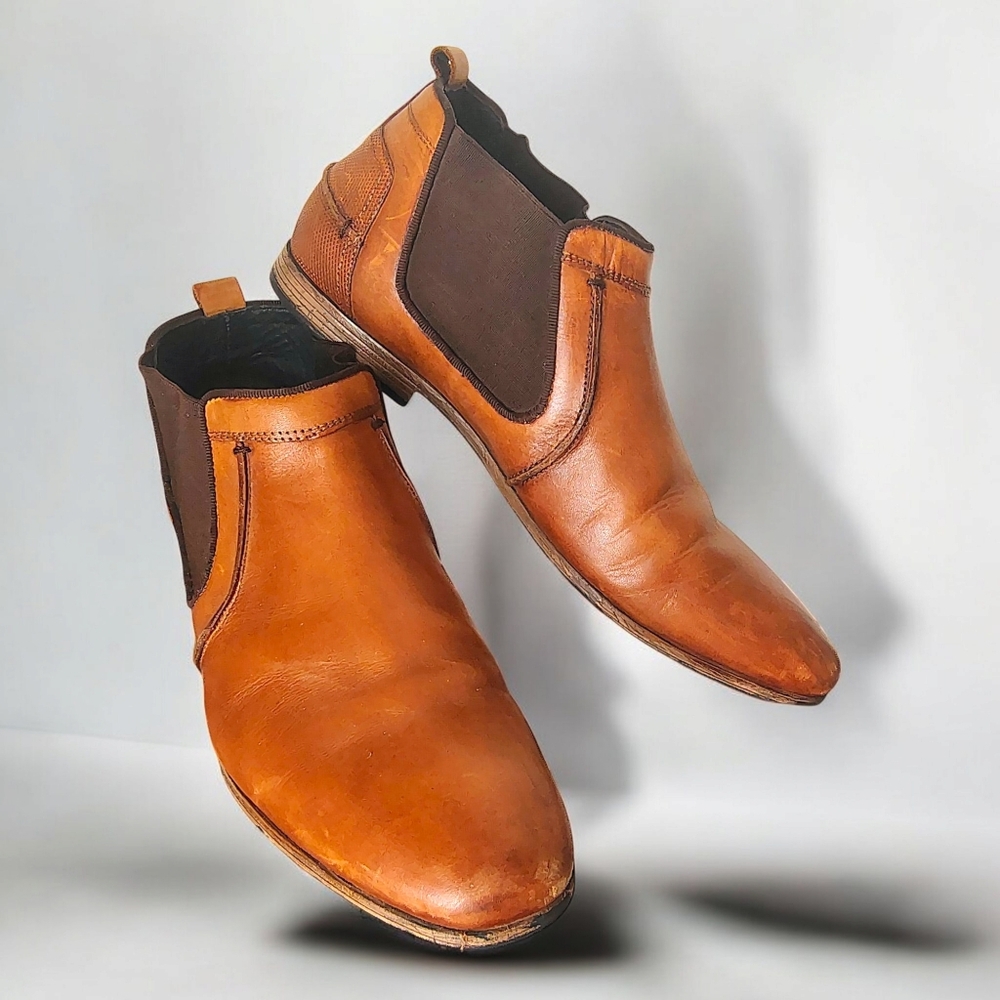 PAVERS ENGLAND Leather "Chelsea" Loafers: Sz. 44 (Men's 10.5)